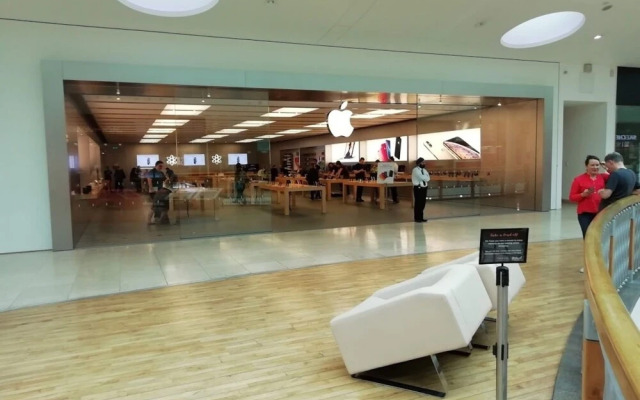 Luxury One Bedroom Apartment