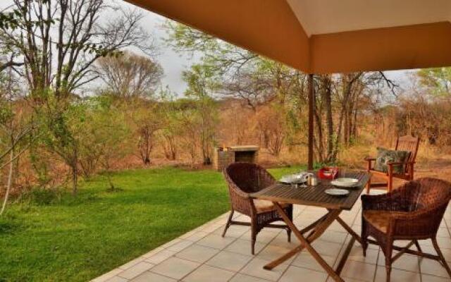 Muchenje Campsite  Cottages