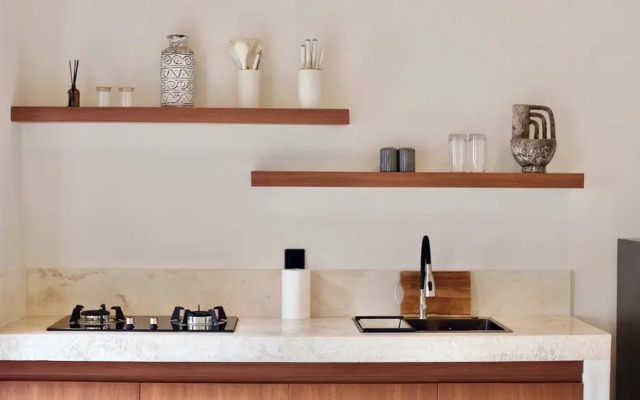 Malasama suites hotel