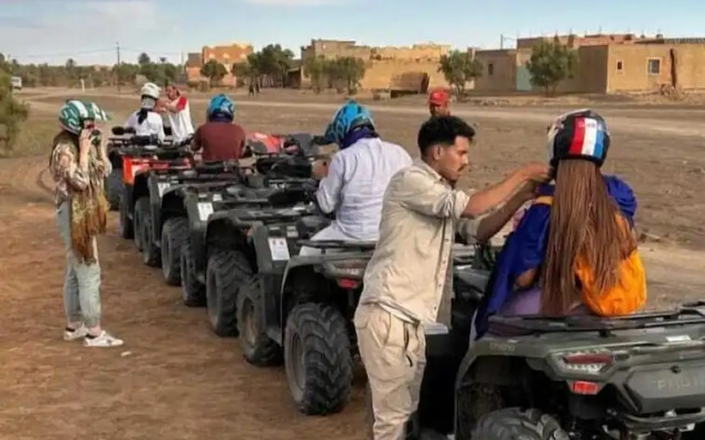 Alan luxury tent Merzouga