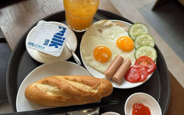 Vung Hotel - Coffee & Breakfast