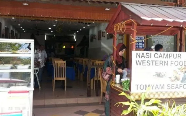 OYO 89850 Mutiara Motel