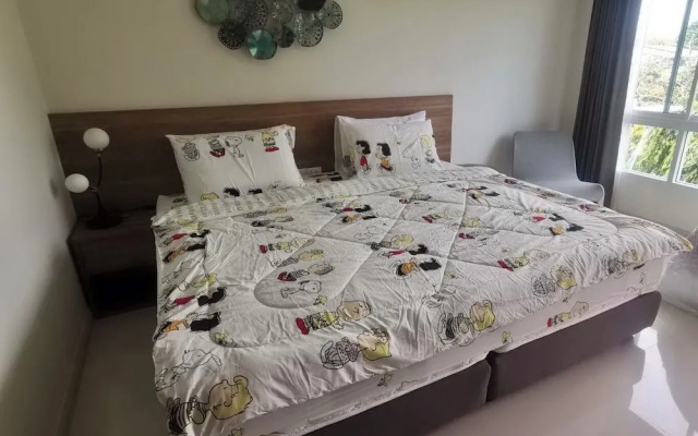 Christella Hotel Laemchabang