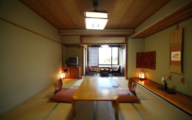 Taisenkaku