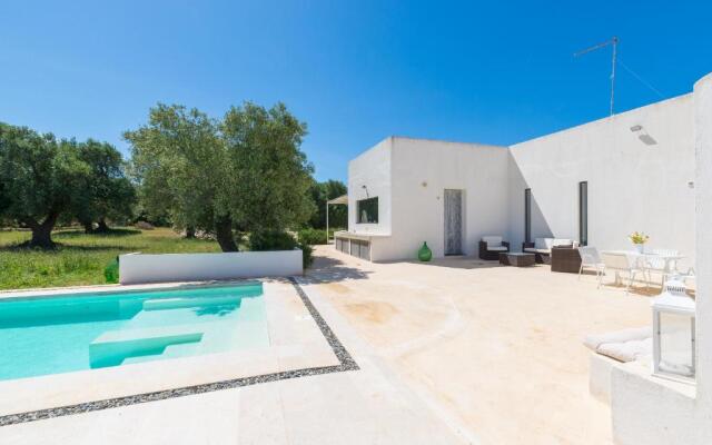 Villa Aura d'Olivo con piscina by Wonderful Italy