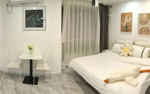 Dalian Xiaocream Meisu Apartment