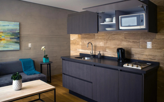 AR 218 Hotel by ULIV