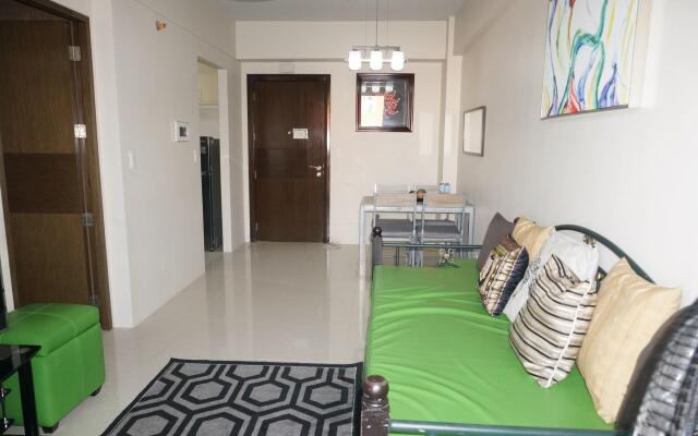 PRS at One Palm Tree Villa near Airport