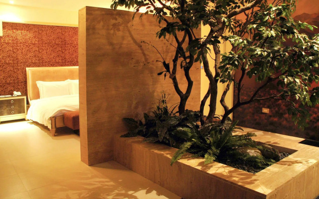 All-Ur Boutique Motel KaoHsiung Branch