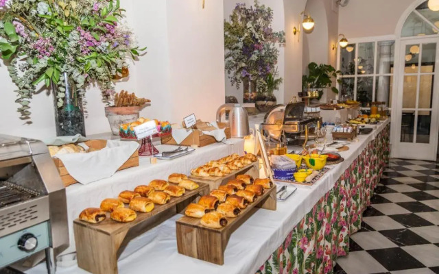 Apartamentos Suites Santa Cruz