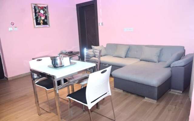 Triple Tee Luxury Hotel