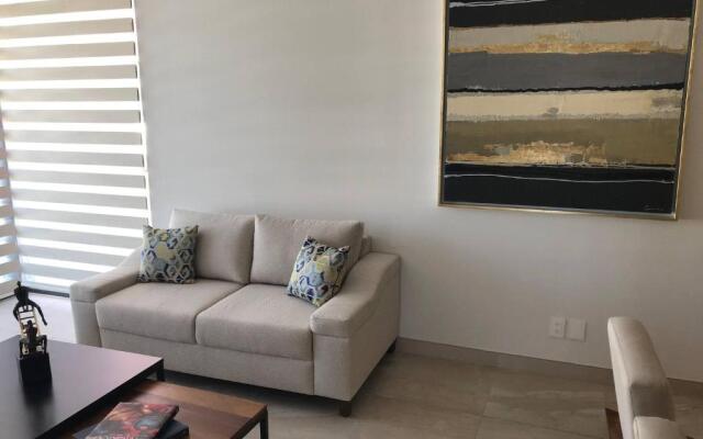 Beautiful Apartment Furnished - Great Location - Swimming Pool Gym Wifiaa