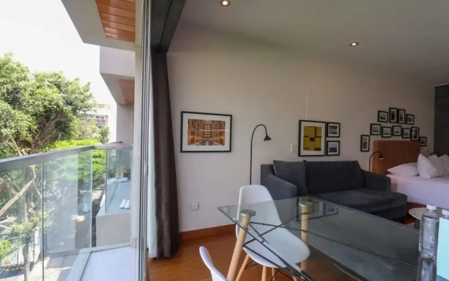 w Hidden Gem Loft Near Barranco Boardwalk