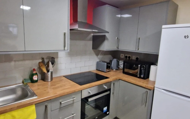 Deluxe 1-bed Apartment in Greenford