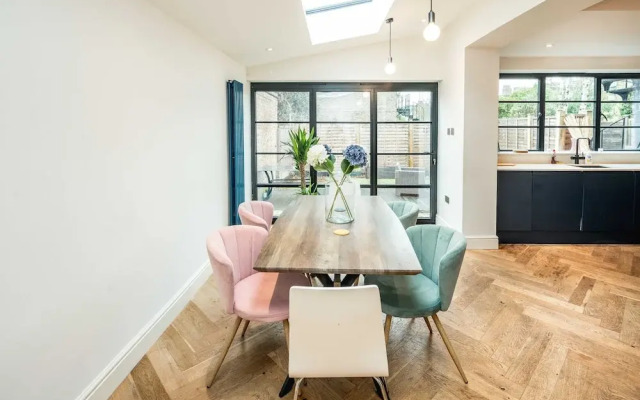 Stylish 3B Fulham Flat Garden near Thames & Tube