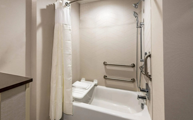 Fairfield by Marriott Inn & Suites Uncasville Mohegan Sun Area