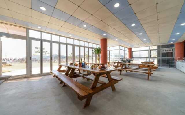 Busan Osiria Pension