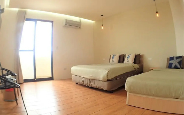 Living My Life Hostel