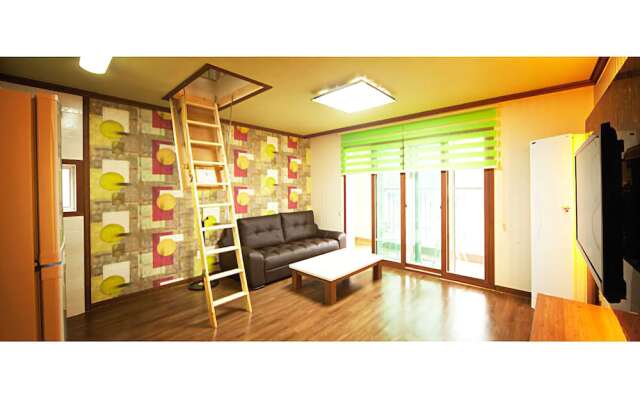 Tongyeong Sea Star Pension