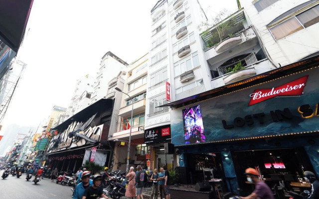 Collection O Madam Cuc Bui Vien Hotel