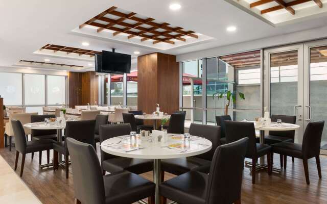 Ramada Encore by Wyndham Istanbul Kartal