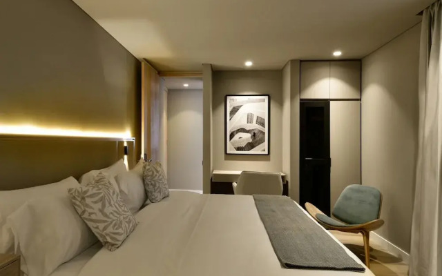 w Prestigious 2BR w/ Radiant Deco in Unicentro