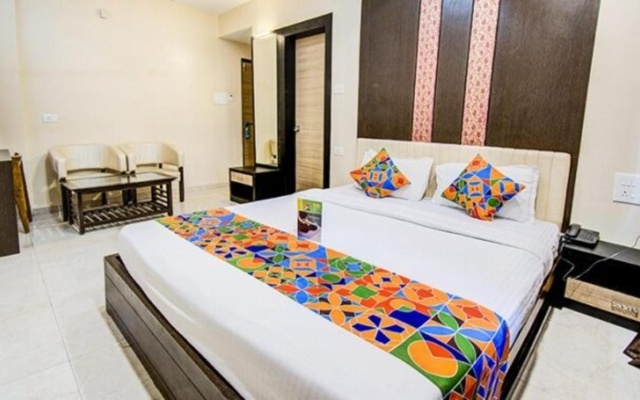 FabHotel Krishna Regency