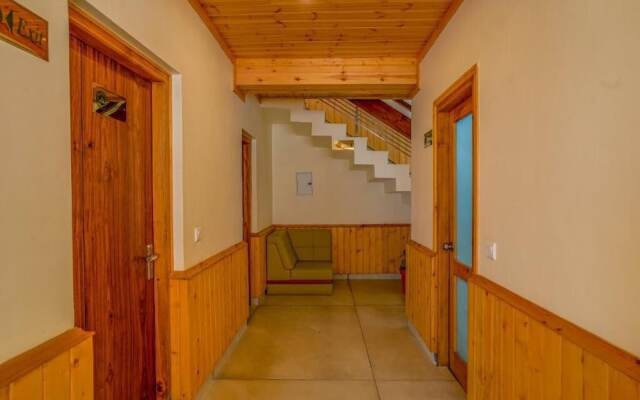 Ashapuri Village Manali - A Luxury Resort & Cottages