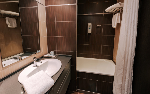 Zenit Aparthotel Hall88