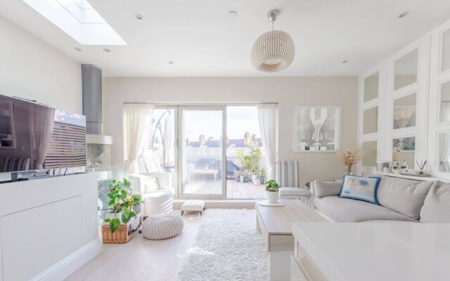 Airy & Modern 1BD Flat in Maida Vale