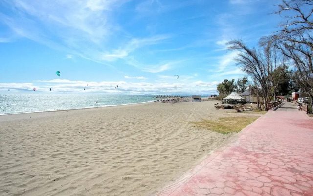 Genteel Home Guadalmansa Beach