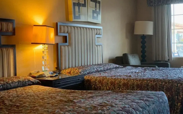 Calipatria Inn And Suites
