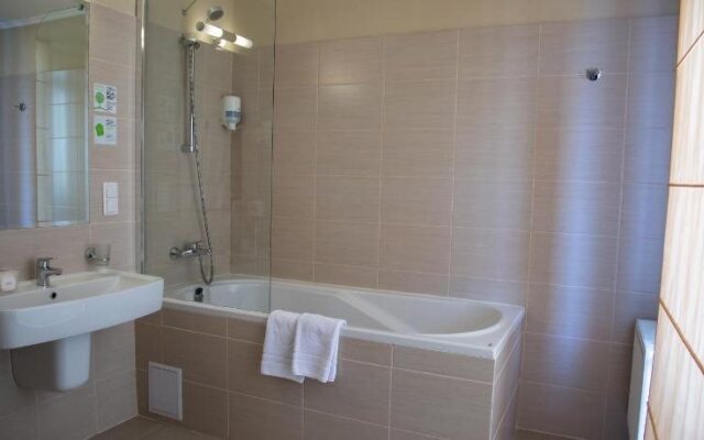 Optima Cherkasy Hotel