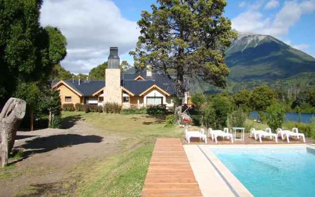 Sendero Lodge