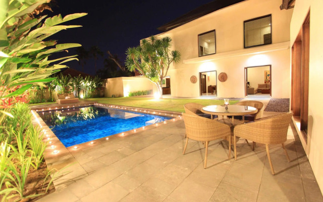 Villa Damaya