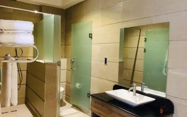 T E L E By Summerset Continental Hotel Maitama