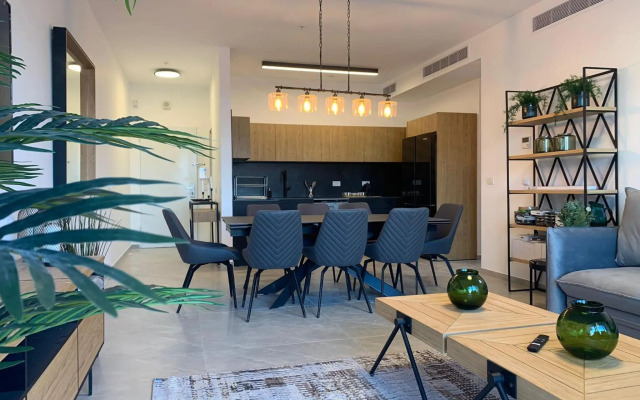 Brand New 3 Bedroom Apartment in Shalem Tower