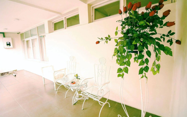 ZEN Rooms Dipati Ukur