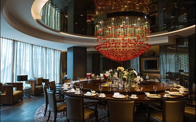 Renaissance Beijing Wangfujing Hotel