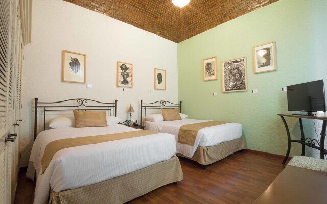 Pórtico Hotel & Galería