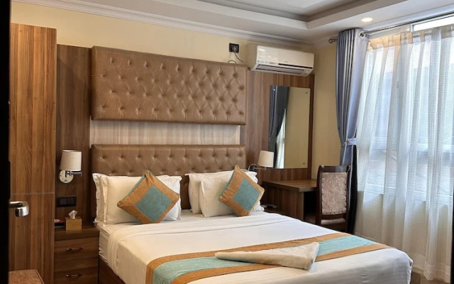 Grand Yak Boutique Hotel