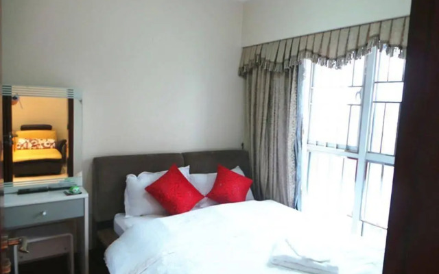 Huijia Apartment Shenzhen Window of the World