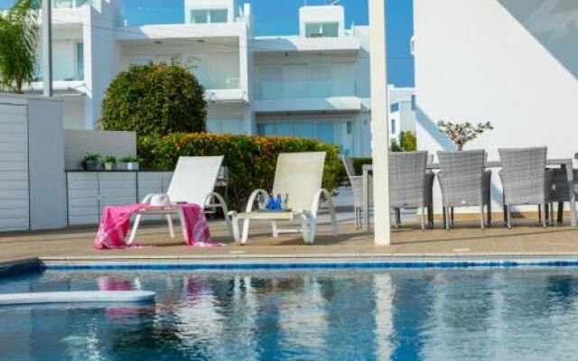 PRNV14 Villa Infinite Aretousa