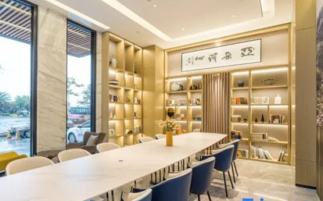 Atour Hotel Shaoxing Luxun Former Residence