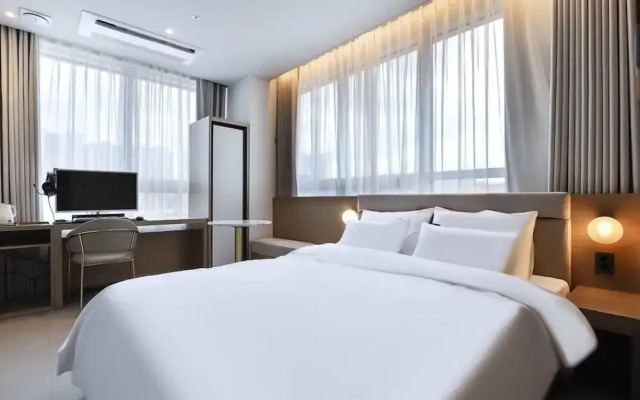 Wonju Brown Dot Hotel Corporate City
