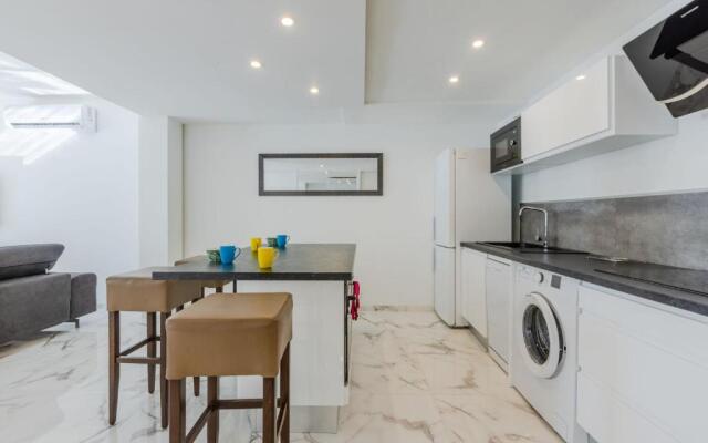 KIKILOUE 90m2 sur la Croisette avec terrasse & vue de rêve