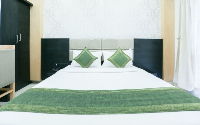 Treebo Emirates Residency
