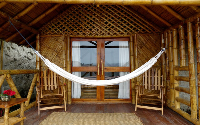 Nativa Bambu Ecolodge