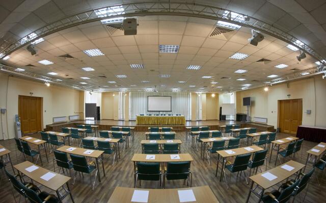 Rossiya Hotel