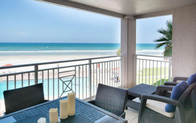 Sandpiper 305 by Ocean Properties